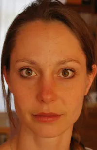 Tefnin, Claire