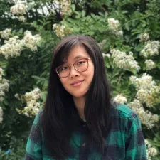 Gu, Julia