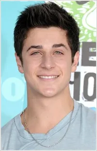 Henrie, David