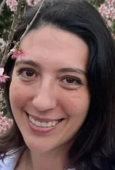 Pozatto, Mariana